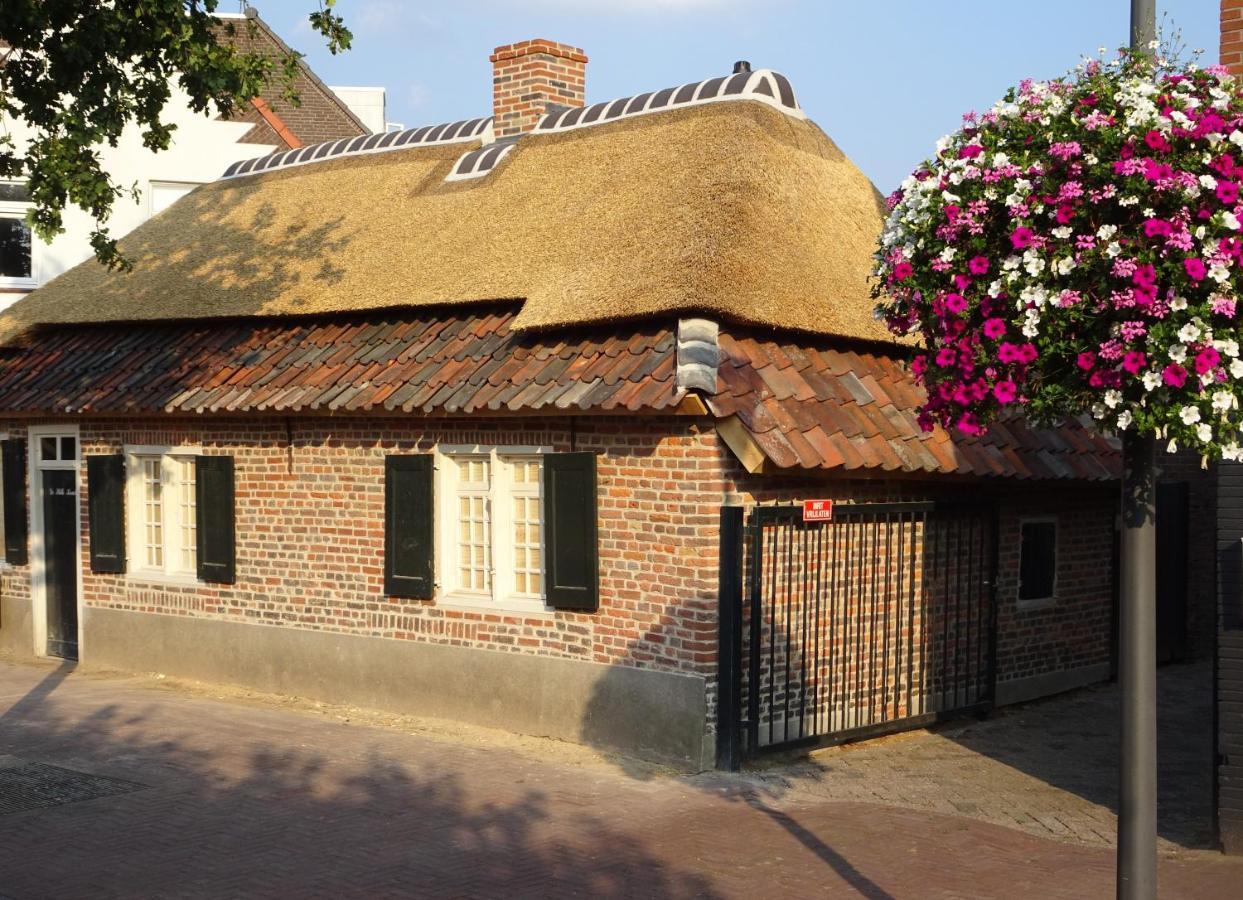 Het Kostershuisje Nuenen Buitenkant foto
