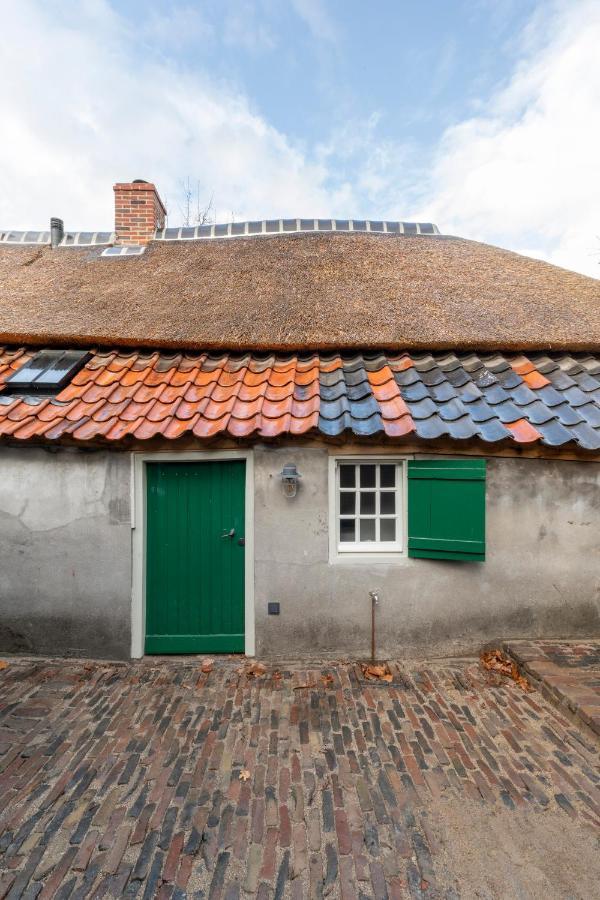 Het Kostershuisje Nuenen Buitenkant foto